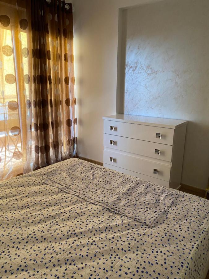 Sunny Apartament Saranda Buitenkant foto